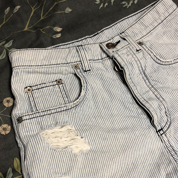 Carmar Striped Mid-Rise 100% Cotton Denim Distressed Jean Shorts Blue and White - Picture 2 of 8